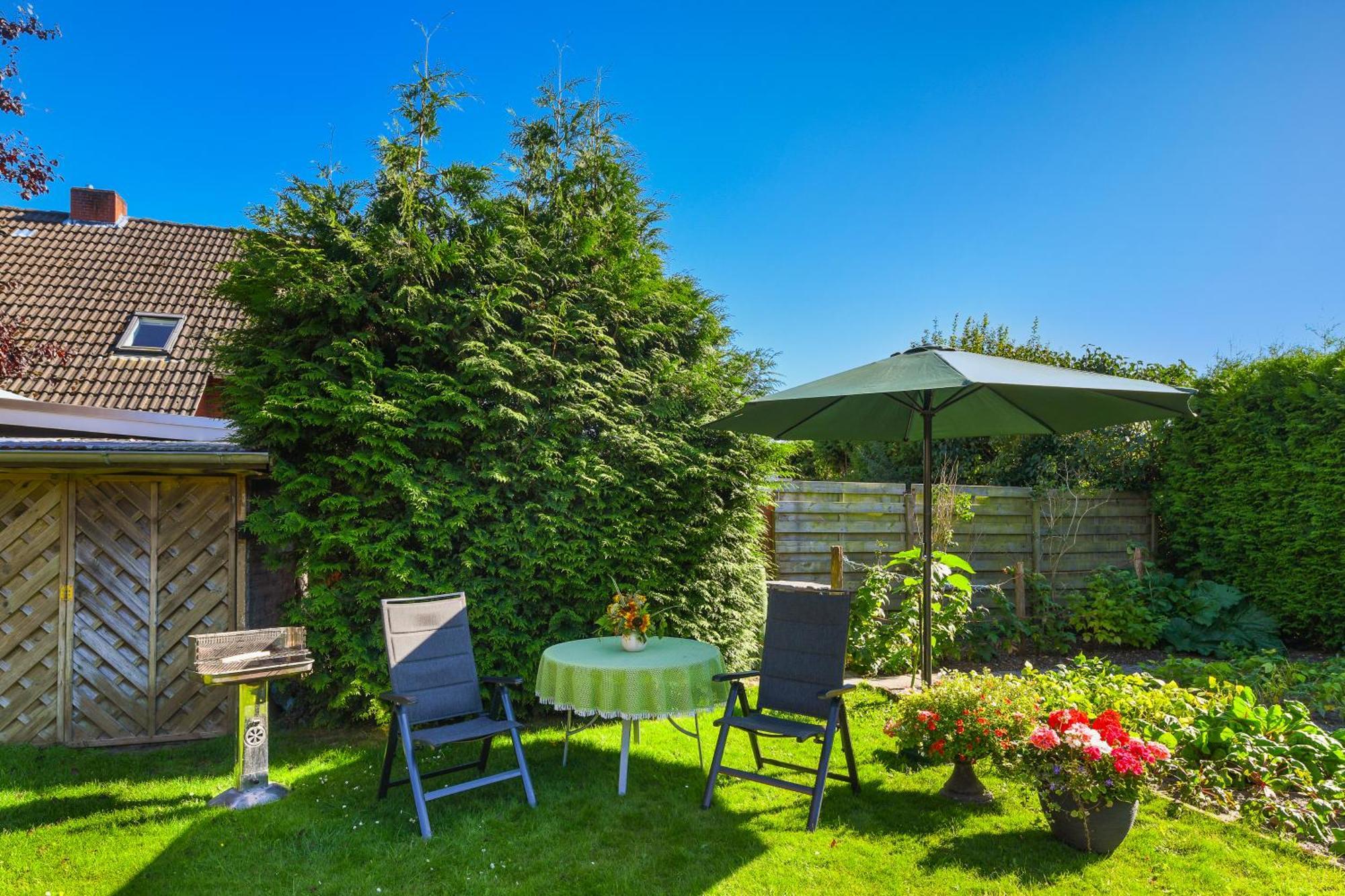 Ferienwohnung Im Haus Weinstock Esens Eksteriør billede